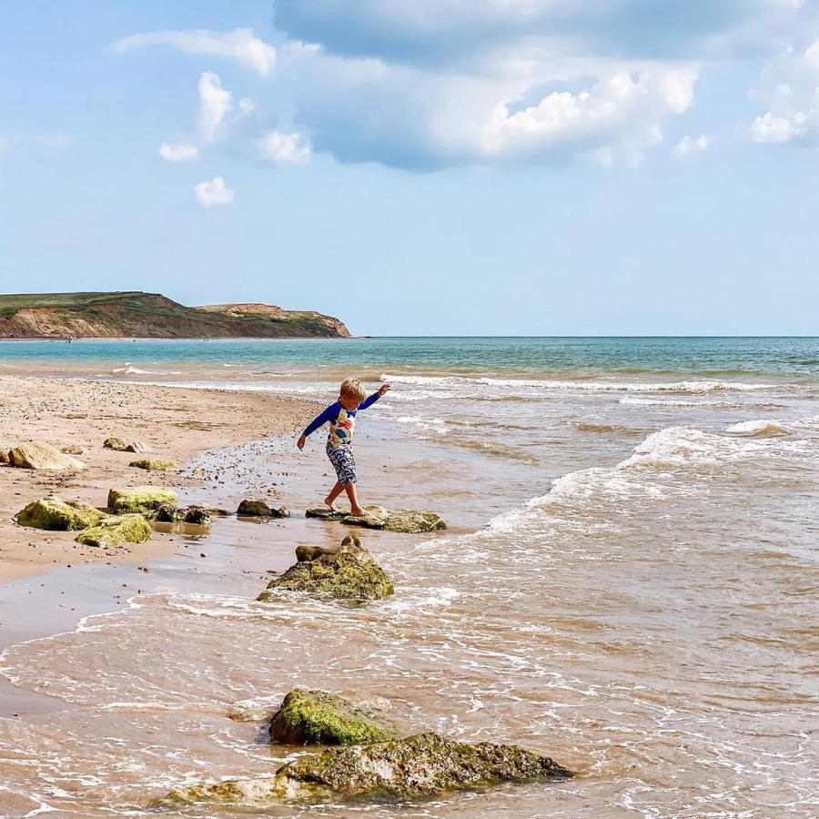 Beaches - South Sands Beach House Торкі Екстер'єр фото