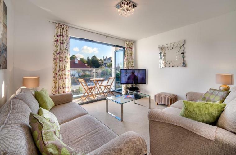 Beaches - South Sands Beach House Торкі Екстер'єр фото