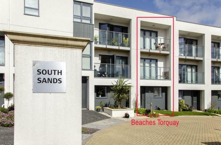 Beaches - South Sands Beach House Торкі Екстер'єр фото